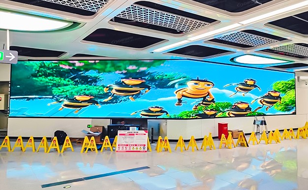 南方城市某地铁站室内P1.58小间距LED显示屏项目