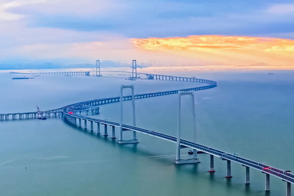 从深中大桥看LED交通屏的强大作用